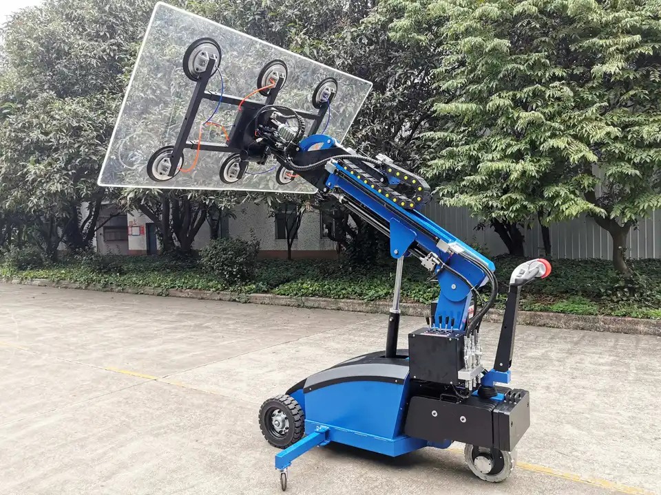 Mobile glass and panel vacuum lifter