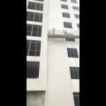 Double cabin hoist lifting suspended platform