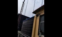 seria zlp răsturnată pe platformă